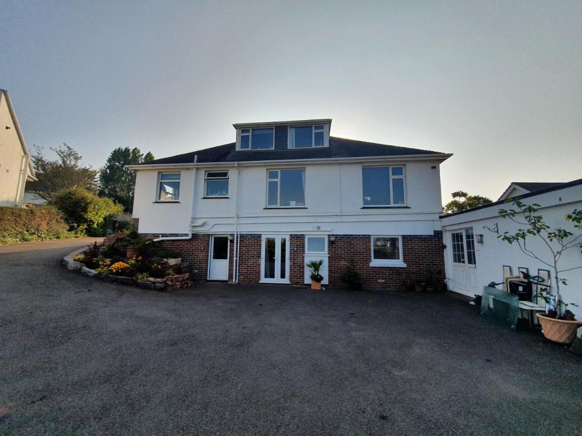 Lovely Private Studio Room With Own Kitchen And Bathroom. Set In The Popular Area Of Shiphay In Torquay And Only A Short Walk From Torbay Hospital Εξωτερικό φωτογραφία